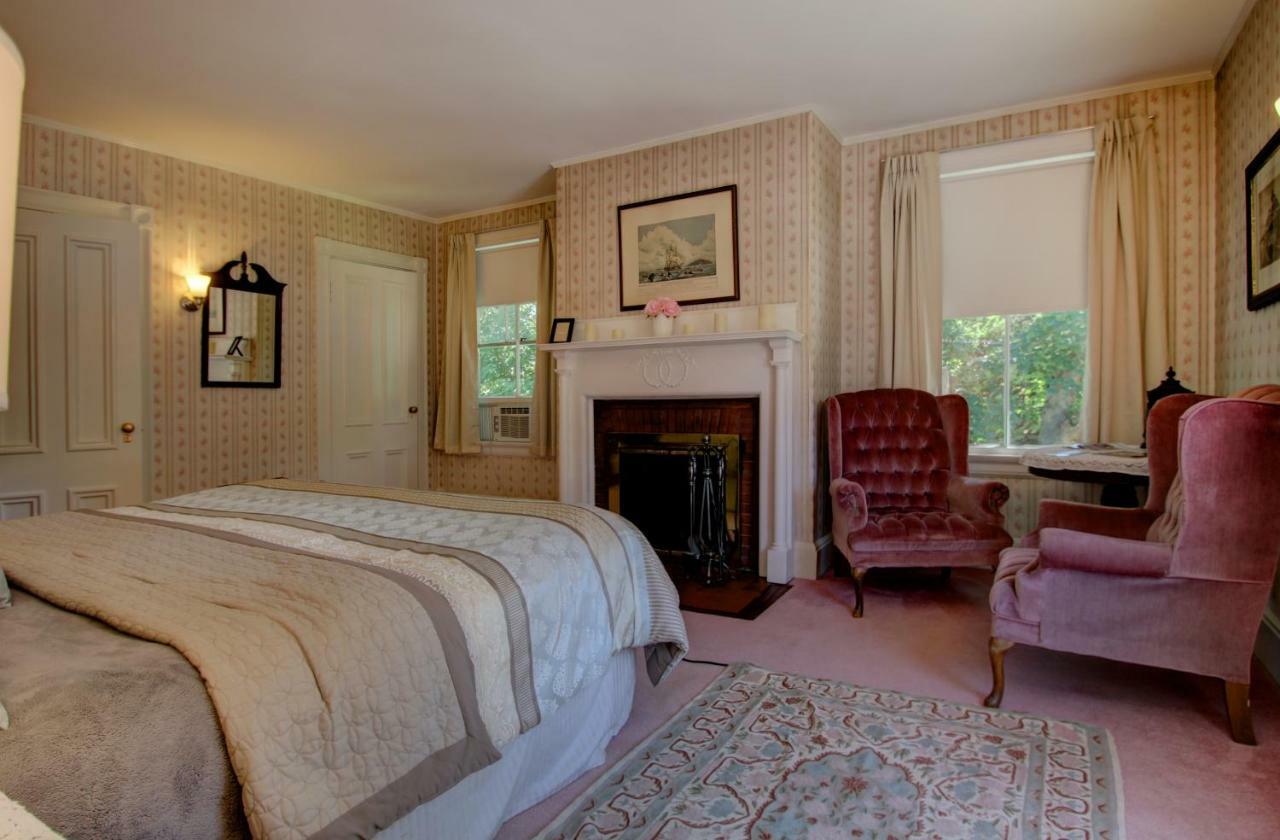 Old Corner Inn Manchester-by-The-Sea ภายนอก รูปภาพ