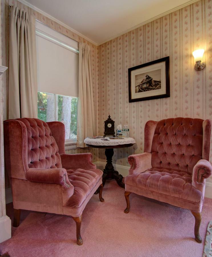 Old Corner Inn Manchester-by-The-Sea ภายนอก รูปภาพ