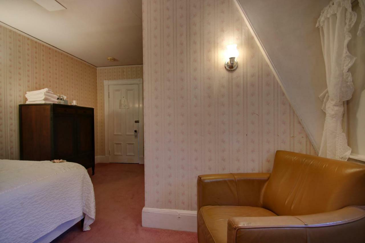 Old Corner Inn Manchester-by-The-Sea ภายนอก รูปภาพ